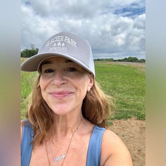 Meet your Posher, Brooke - Picture 5 of 8